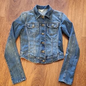 Cabi Small Denim Jacket Stretch Cotton Extended Sleeve Unique Fit